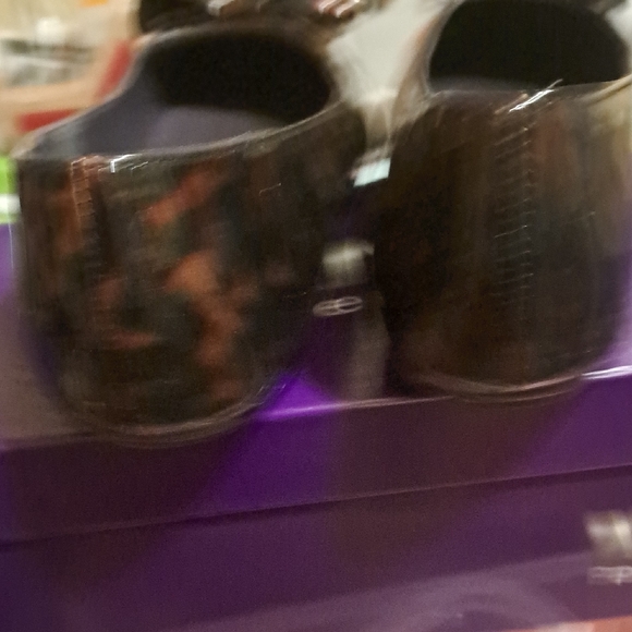 Vaneli Black and Brown Bow Flats - Picture 8 of 9